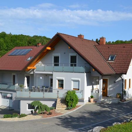 Gaestehaus Waldblick Hotel Loipersdorf bei Fuerstenfeld Exterior photo